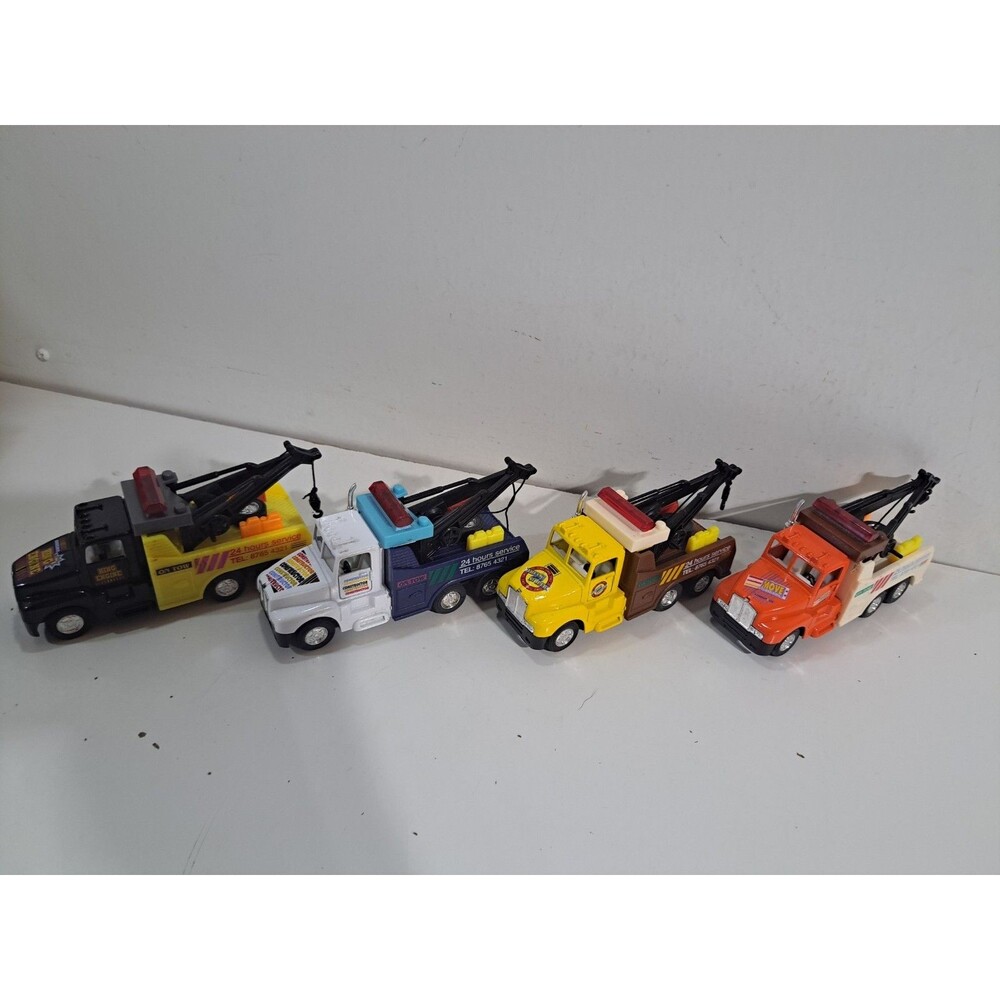 4 Kin Toy Die Cast 4.75 Inch Tow Trucks/Wreckers w/Pullback Motors